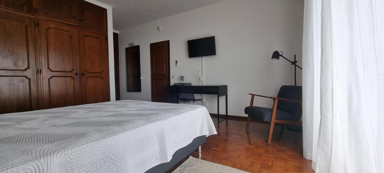 Quarto em Acomodações Particulares Sueste - Ideal As Suas Ferias *