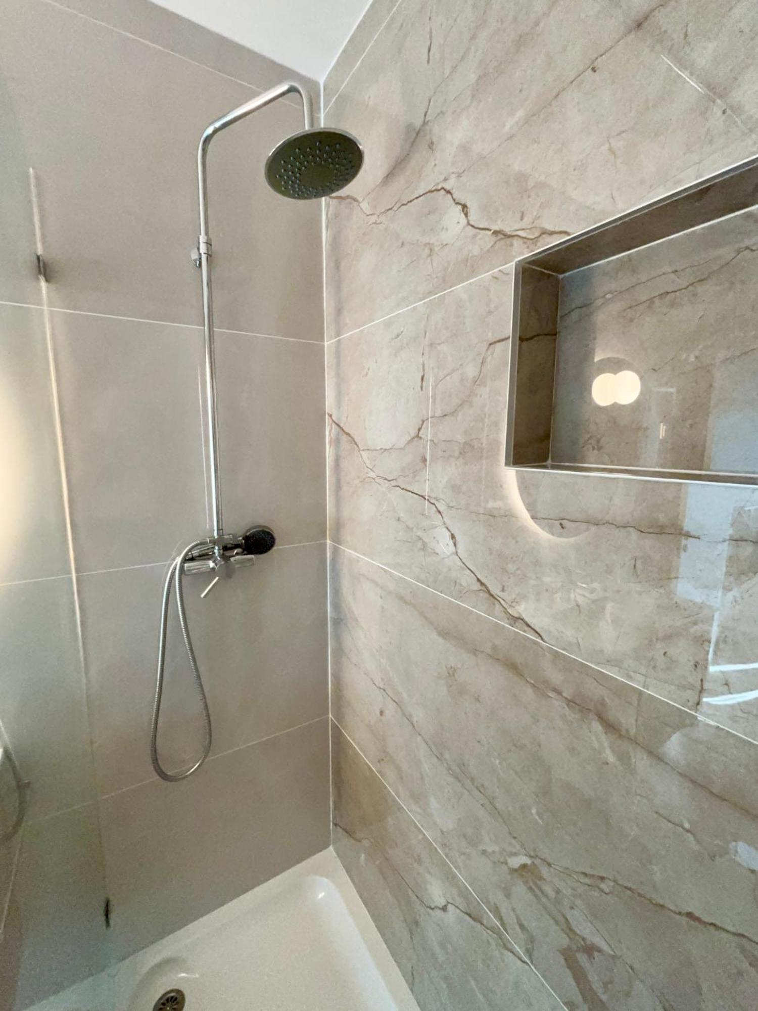 Quarto em Acomodações Particulares Sueste - Ideal As Suas Ferias